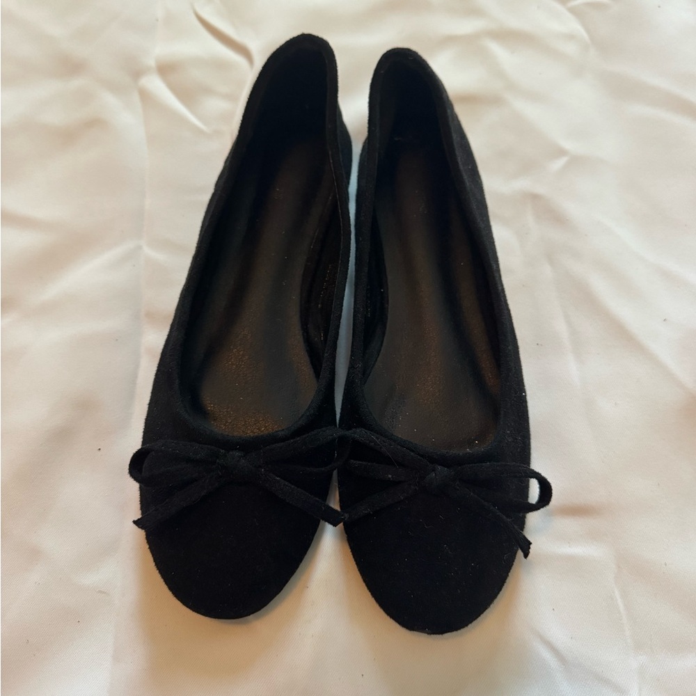 Black Suede Ballet Flats with Bow